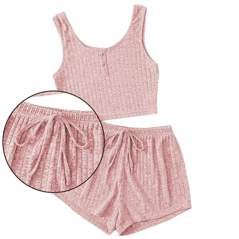 Conjunto de Pijama Regata - Elegância e Conforto com Toque de Charme!